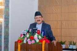 शेयर लगानीकर्ताको सुरक्षाका लागि पूर्ण सहयोग हुन्छ: अर्थमन्त्री महत